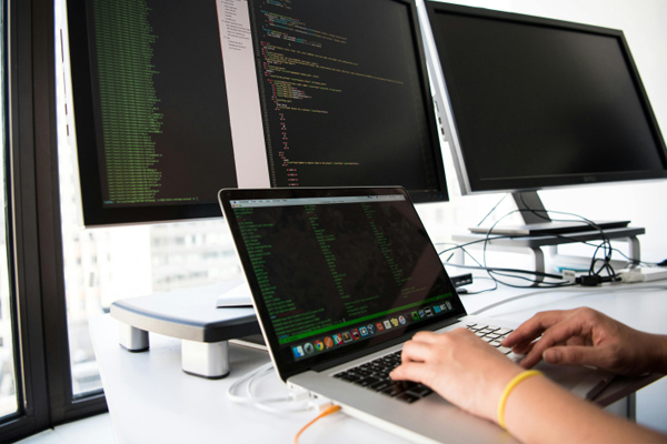 耐候鋼板簡介:耐候鋼板的強(qiáng)度、耐候鋼板材簡介、耐候鋼板的用途介紹:耐候鋼板
